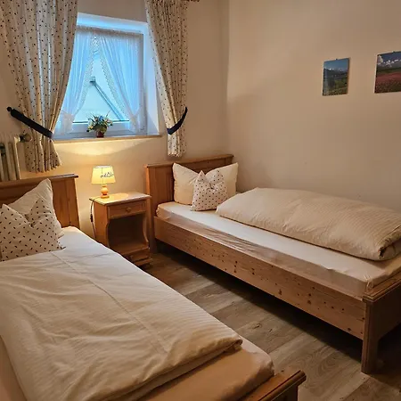 Gartenappartement Launspach Zentrale Lage Mit Bergblick Apartament *